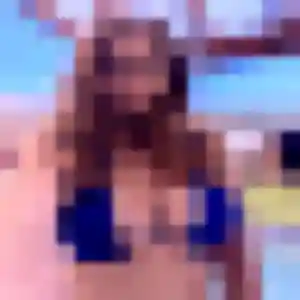 Bettina, 23 ans, en ligne à Juilly pour une rencontre coquine