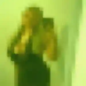 Contacte Yasmina, 27 ans à Jussy-le-Chaudrier en privé