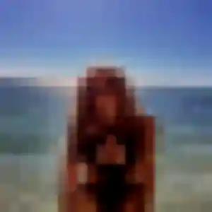 Domitille, fille de 38 ans cherche plan cul à L'Hermitage