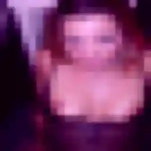 Lina, 24 ans, connectée à L'Isle-sur-la-Sorgue pour un plan cul