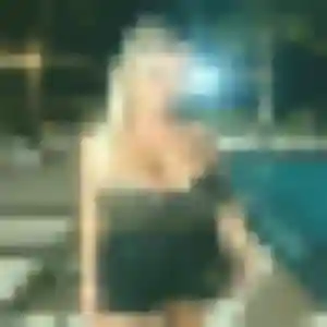 Mia, 38 ans, en ligne à La Bazoge pour un plan cul