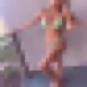 Elodie (36 ans) à La Celle-les-Bordes propose un plan cul maintenant
