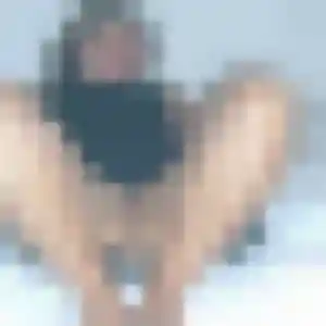 Charmante Leonore, 26 ans à La Chaize-Giraud - voir sa photo