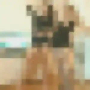 Photo de Adeline à La Chambre (25 ans) - plan cul gratuit