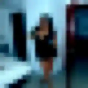 Rencontre Raphaelle, 40 ans à La Courtine en privé
