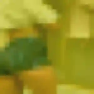 Photo privée de Hajar, 35 ans à La Fare-les-Oliviers - plan discret
