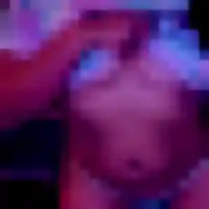 Photo exclusive de Olympe, 32 ans à La Gacilly - plan discret