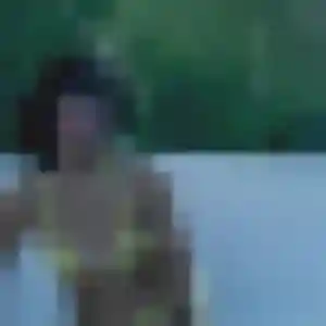 Louisa, 30 ans, disponible à La Longueville pour un plan cul
