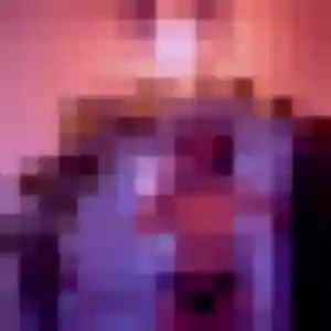 Photo privée de Wahiba, 39 ans à La Roche-Vineuse - plan discret