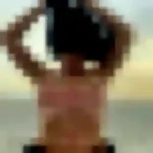 Karima, 28 ans, en ligne à La Saussaye pour une rencontre coquine