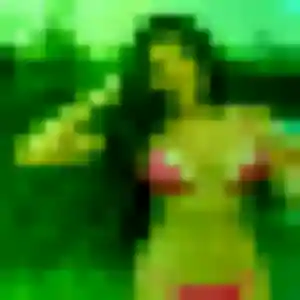 Contacte Ulrike, 29 ans à La Vieille-Lyre gratuitement