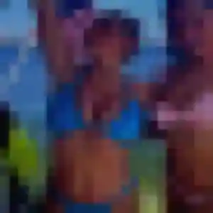 Photo sexy de Touria, 37 ans à Labarde - plan discret