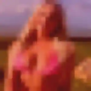 Siham de Lamarche, 27 ans - plan cul discret