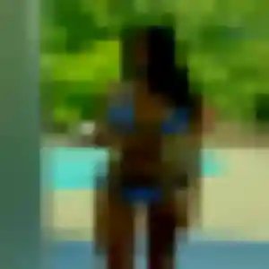 Julie, fille de 25 ans propose plan cul à Landéhen