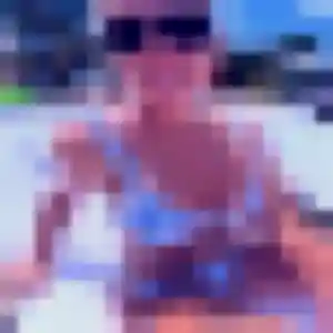 Découvre Josephine, 35 ans à Landrévarzec en privé