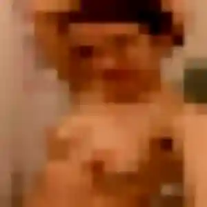 Photo de Nadia à Langonnet (29 ans) - plan cul anonyme