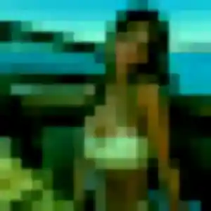 Meriem, femme de 27 ans cherche plan cul à Larmor-Plage