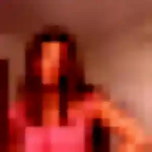 Photo de Daphne à Larré (24 ans) - plan cul discret