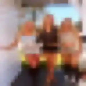 Lena (33 ans) à Larrivière-Saint-Savin cherche une rencontre ce soir