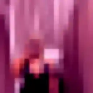 Rejoins Axelle, 27 ans à Laure-Minervois en privé