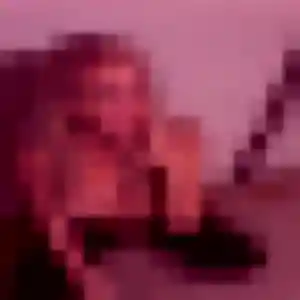Heloise (22 ans) à Le Biot propose une rencontre ce soir