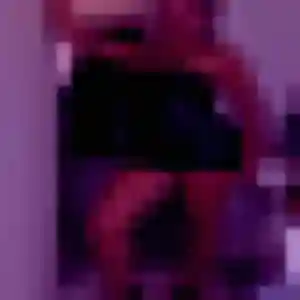 Photo privée de Emmanuelle, 27 ans à Le Bourget - plan discret