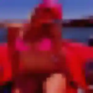 Jolie Flavia, 44 ans à Le Castellet - la contacter