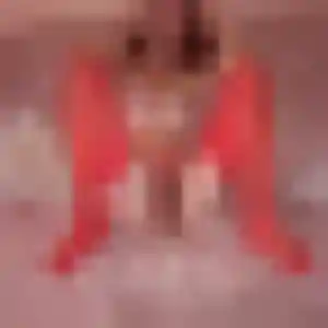 Oumaima, 33 ans, cherche un plan cul à Le Champ-Saint-Père