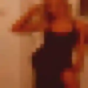 Camille, 35 ans, en ligne à Le Crouais pour une rencontre coquine