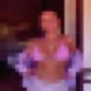 Photo exclusive de Barbara, 23 ans à Le Fay - rencontre coquine