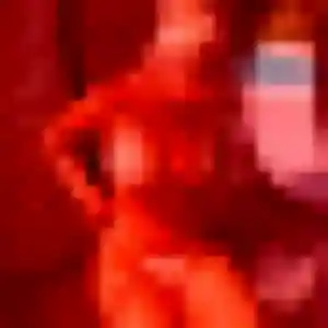 Naomi, fille de 23 ans cherche plan cul à Le Juch