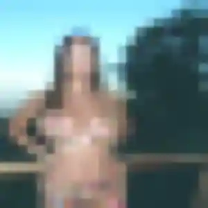 Photo exclusive de Oumaima, 37 ans à Le Lion-d'Angers - plan discret