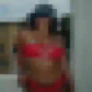 Rejoins Marie-Jose, 38 ans à Le Monêtier-les-Bains en privé