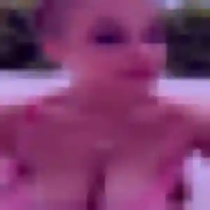 Corinne (24 ans) à Le Pian-sur-Garonne cherche une rencontre aujourd'hui