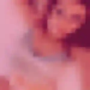Agnes, 22 ans, connectée à Le Pouget pour une rencontre coquine