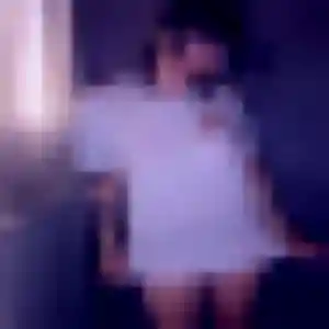 Odette, femme de 37 ans propose plan cul à Les Mesneux