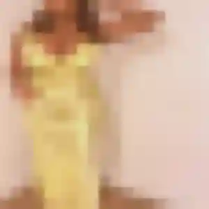 Sofia, fille de 22 ans propose plan cul à Limalonges