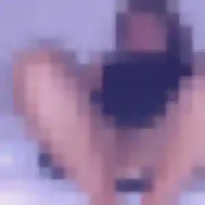 Blandine, 38 ans, en ligne à Livinhac-le-Haut pour une rencontre coquine