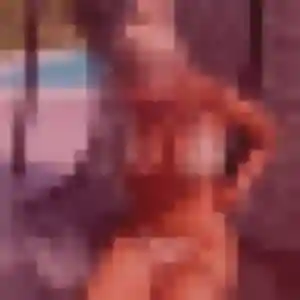 Constance (24 ans) à Longchamps cherche un plan cul maintenant