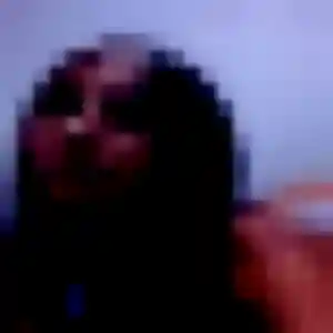 Contacte Olivia, 29 ans à Longueville en t'inscrivant