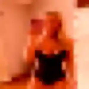 Contacte Candice, 23 ans à Loriol-du-Comtat en t'inscrivant