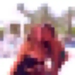 Bernadette, 27 ans, en ligne à Lormont pour une rencontre coquine