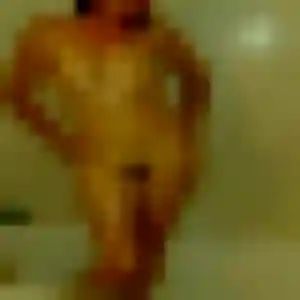 Photo sexy de Francine, 33 ans à Louvroil - rencontre coquine