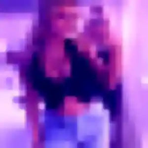 Photo de Joana à Luché-Pringé (23 ans) - plan cul anonyme