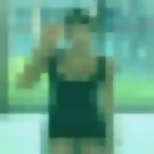 Anastasia de Luri, 29 ans - plan cul discret