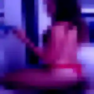 Nelly (32 ans) à Macouba attend une rencontre maintenant