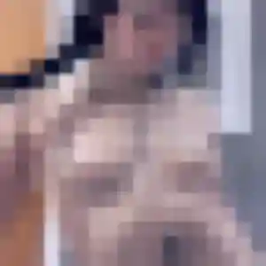 Belle Alix, 28 ans à Magné - voir sa photo
