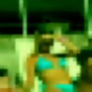 Yvonne, 35 ans, connectée à Malay-le-Grand pour une rencontre coquine