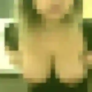 Touria, 26 ans, disponible à Manthes pour une rencontre coquine