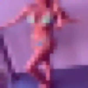 Adele (26 ans) à Marcillac-la-Croisille cherche un plan cul ce soir